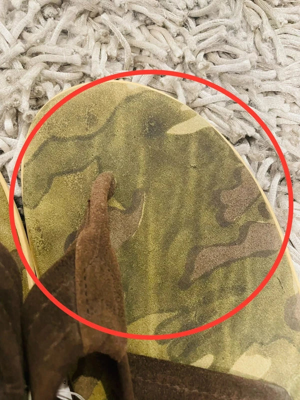 SALE - Island Slipper Men's Two Tone Leather and Suede Size 9