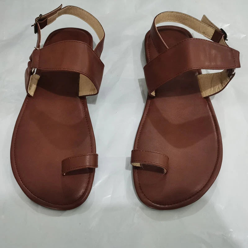 Smmer Men's Sandals Vintage Toe Ring PU Leather Male Flats Shoes Beach Slippers