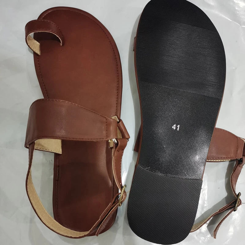 Smmer Men's Sandals Vintage Toe Ring PU Leather Male Flats Shoes Beach Slippers