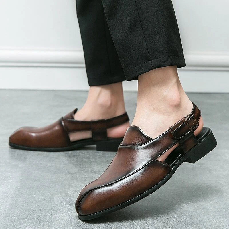 Men's Sandals Anti-collision Driving Shoes Handmade Beach Retro Sandals Slippers