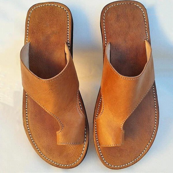 Mens Casual Leather Sandals Shoes Beach Summer Flip Flops Flats Slippers Slip On