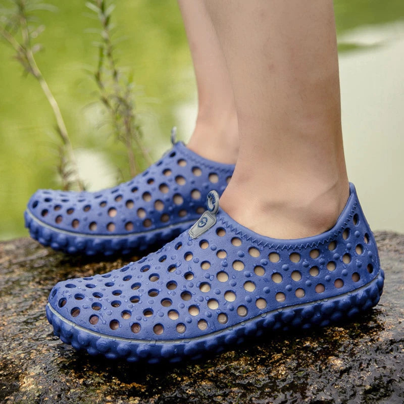 Men's Summer Hollow Out Breathable Beach Sandals Casual Outdoor Slippers Camping