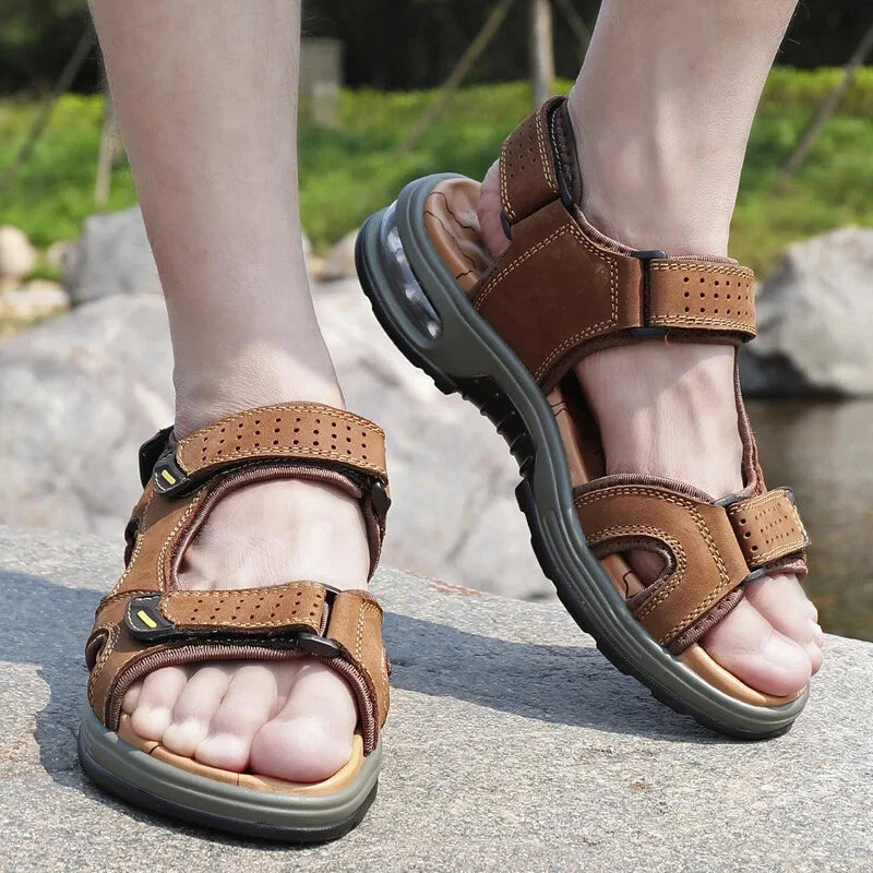 Summer Comfortable Men's Sandals Leather Breathable Slippers Outdoor Beach Shoes
