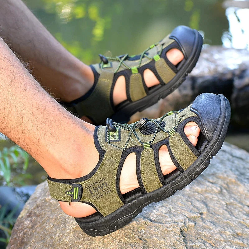 Male Casual Outdoor Sandals Summer Breathable Flat Beach Shoes Comfort Slippers