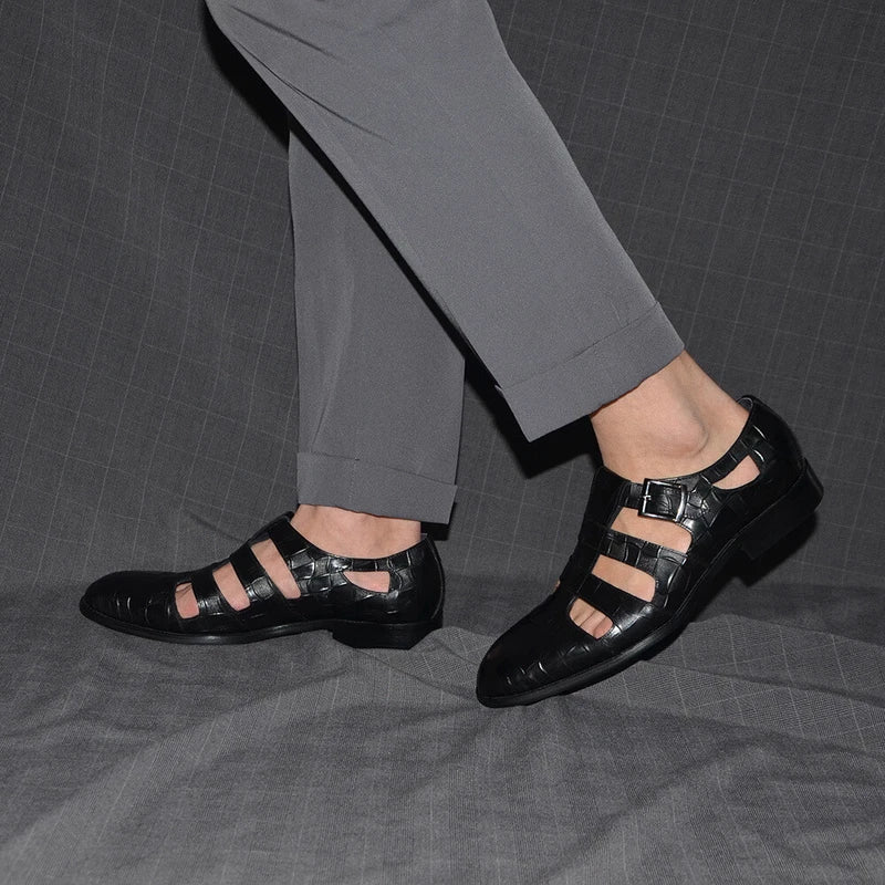 Mens Summer Embossed Leather Sandals Outdoor Casual Hollow Out Breathable Shoes