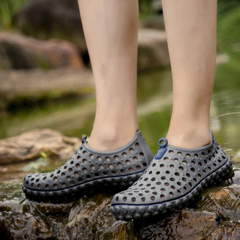 Men's Summer Hollow Out Breathable Beach Sandals Casual Outdoor Slippers Camping