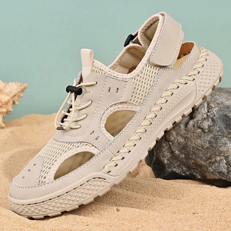 Men's Summer Sandals Hollow Breathable Flats Slippers Outdoor Beach Shoes