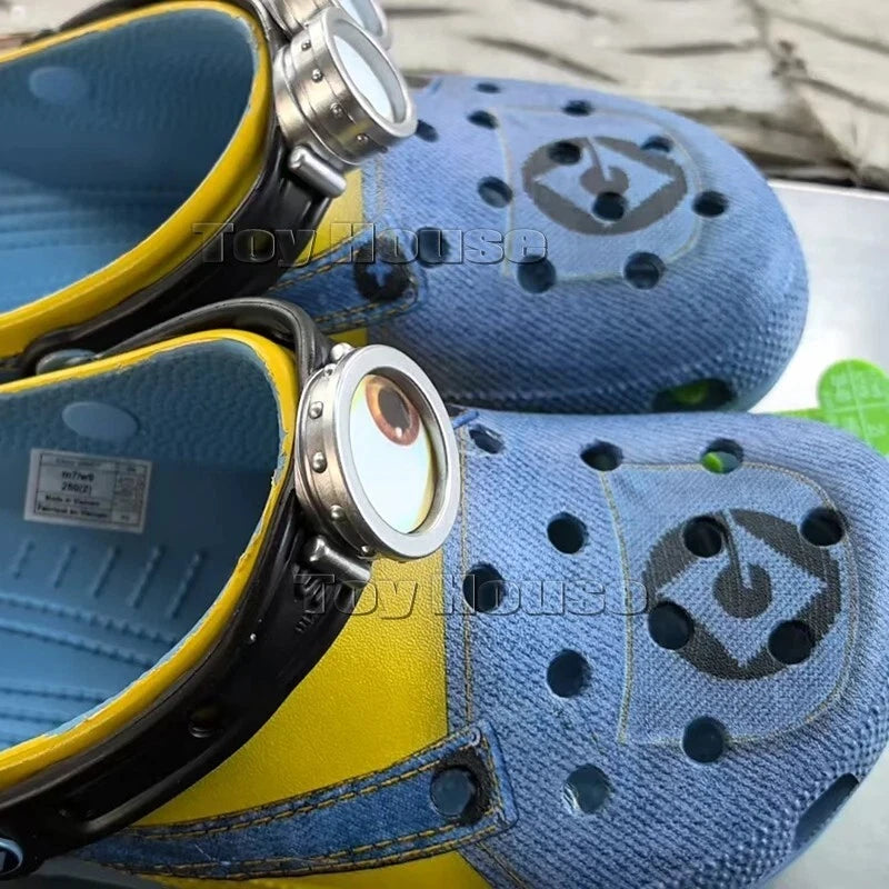 Minions Hole Sandals Slippers Sandals Kawaii Eva Anime Home Beach Shoes Summer S