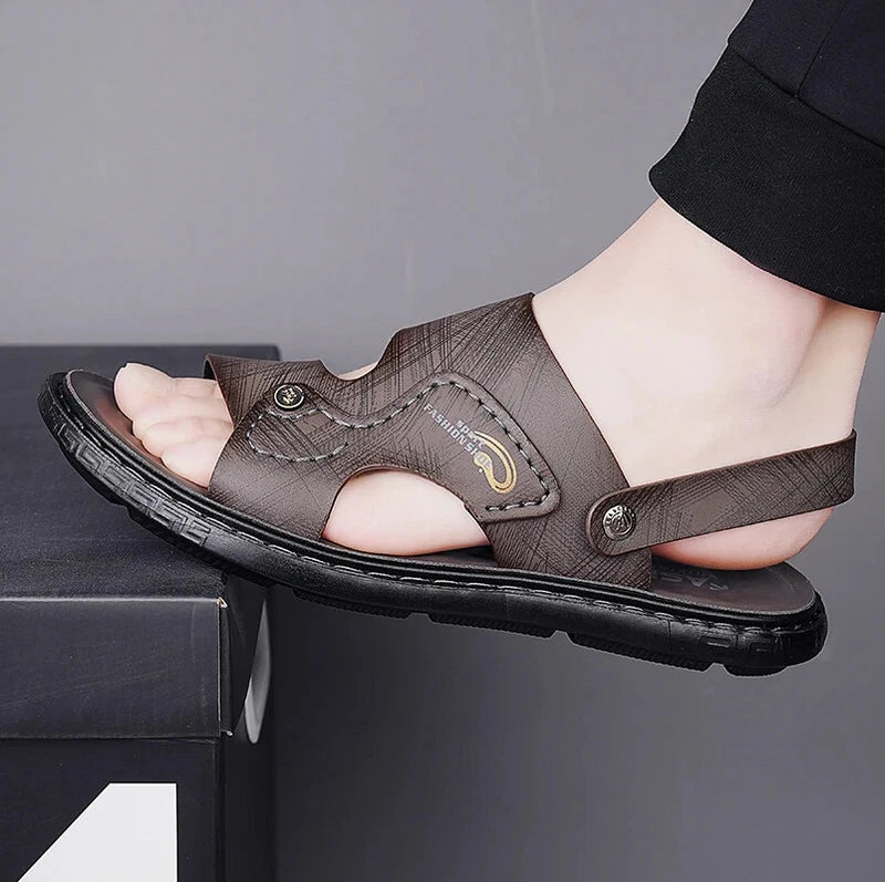 Classic Men Sandals Outdoor Handmade Slippers Lightweight Non Slip Beach Shoes