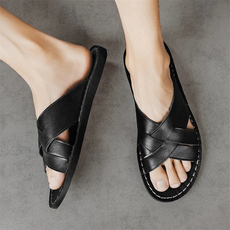 New Mens Casual Leather Sandals Close toe Beach Slippers Slides Outdoor Shoes