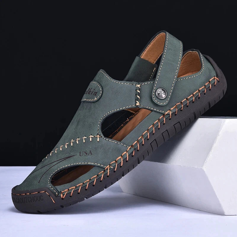 Men Casual Shoes Hollow Breathable Sandals Slip On Flats Slippers Beach Shoes