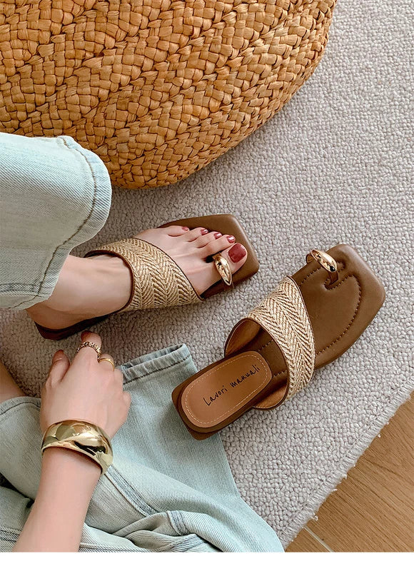 Womens Metal Buckle Slippers Summer Coarse Middle Heel Square Toe Beach Sandals