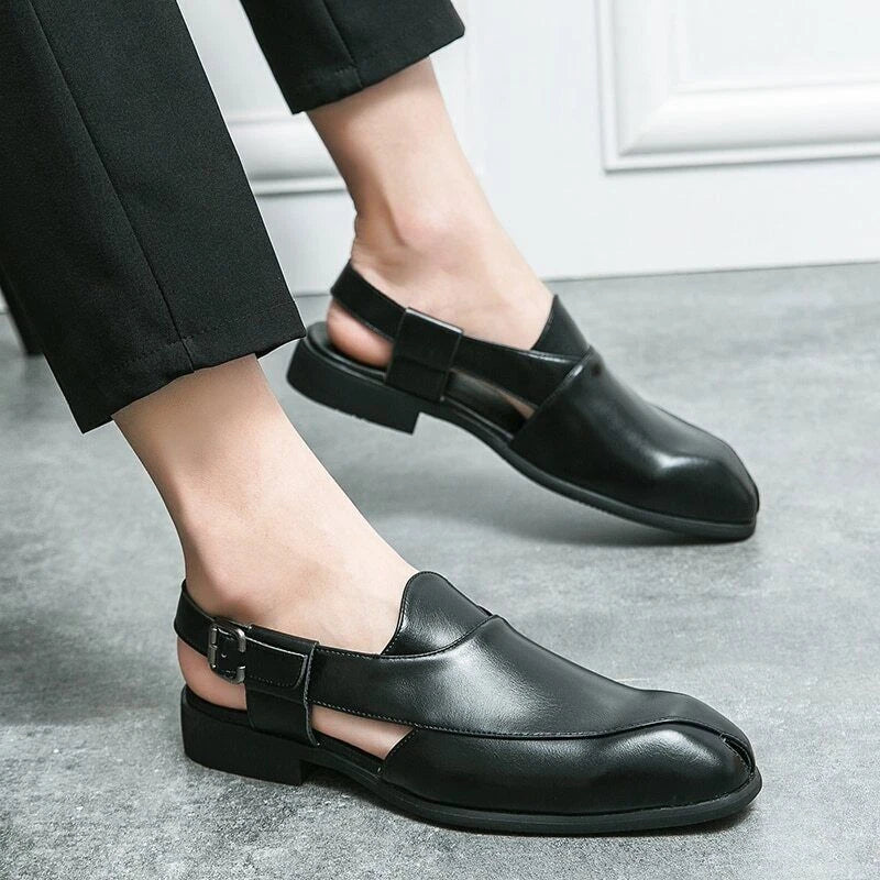 Men's Sandals Anti-collision Driving Shoes Handmade Beach Retro Sandals Slippers