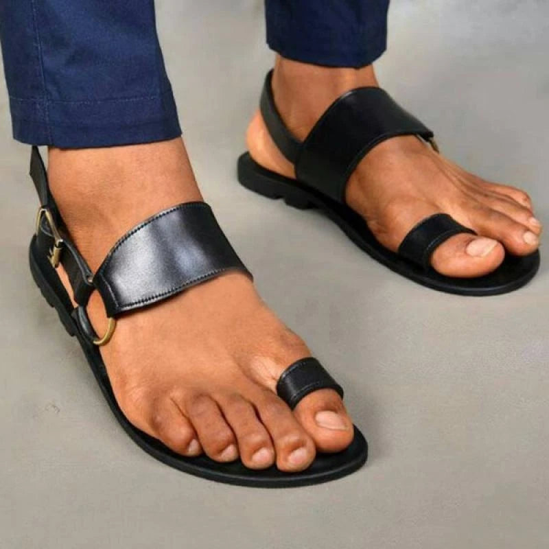 Smmer Men's Sandals Vintage Toe Ring PU Leather Male Flats Shoes Beach Slippers