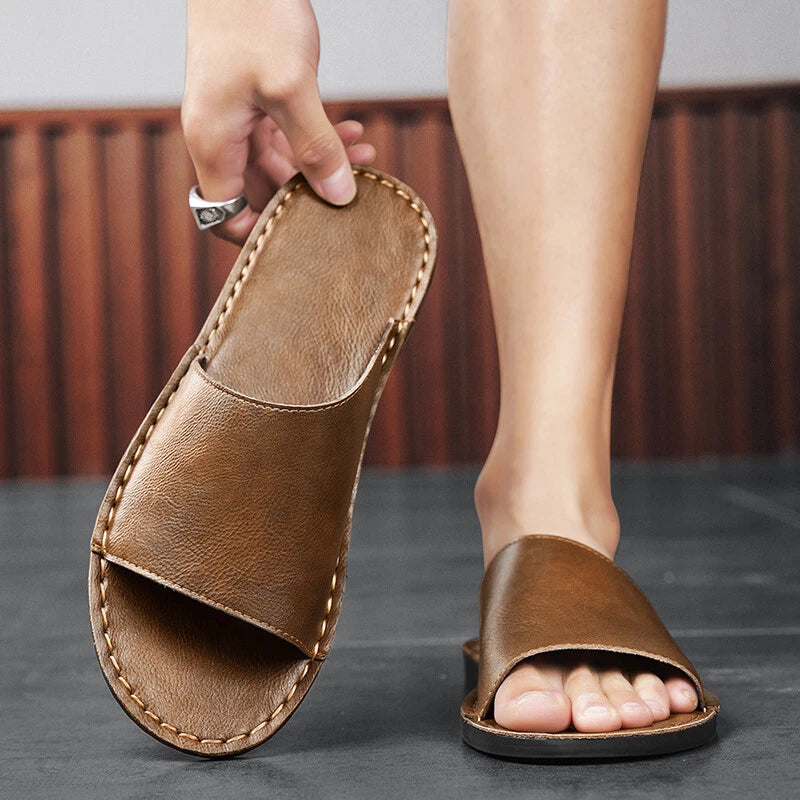 Men Casual Leather Sandals Refreshing Summer Beach Slippers Slides Outdoor Shoes