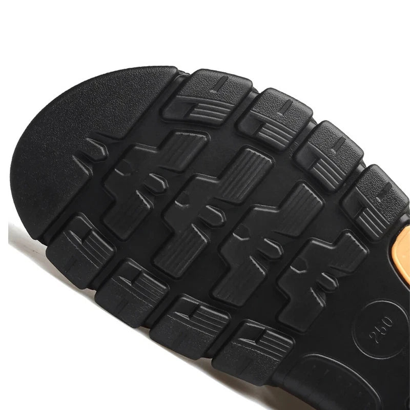 Men's Beach Shoes Summer Sandals Slippers Outdoor Thick-soled Flats Footwear