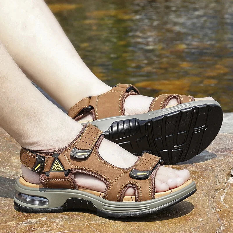 Summer Comfortable Men's Sandals Leather Breathable Slippers Outdoor Beach Shoes