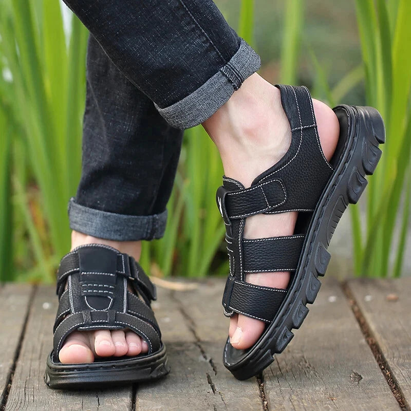 Summer men's Soft Leather Sandals Lightweight Outdoor Comfort Beach Casual Shoes