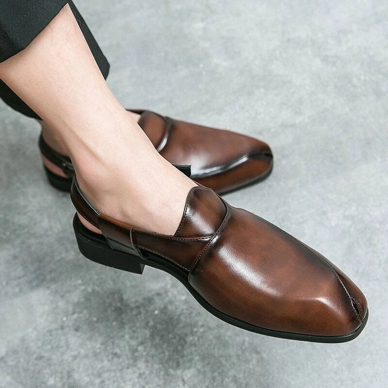 Men's Sandals Anti-collision Driving Shoes Handmade Beach Retro Sandals Slippers
