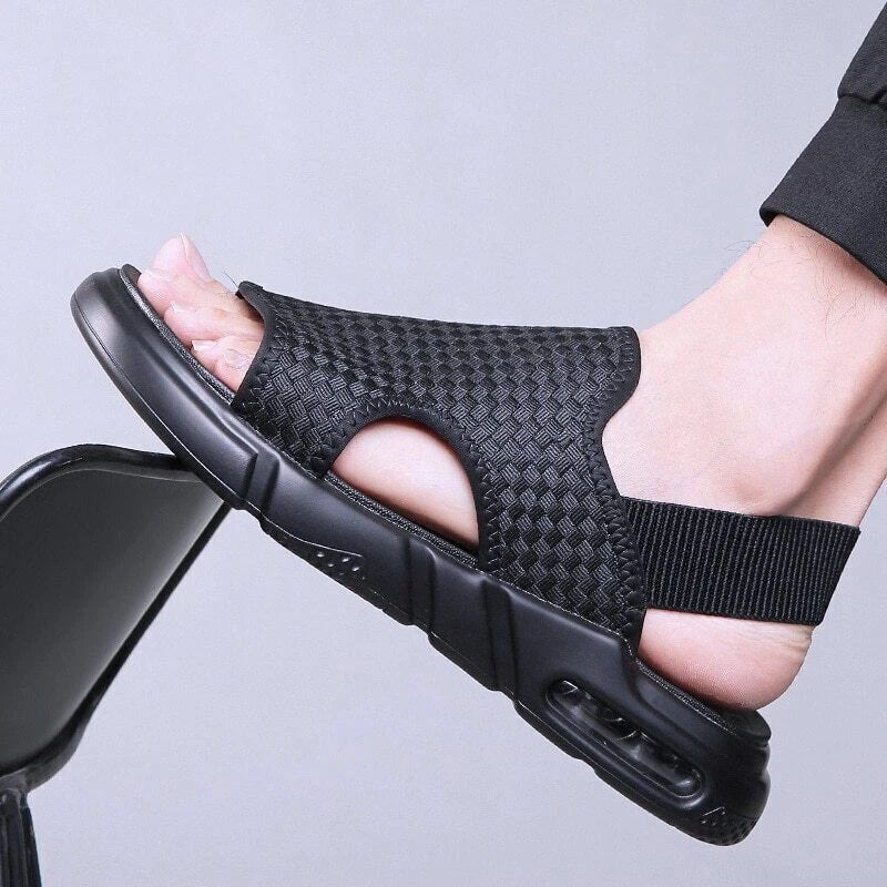Men's Sandals 2023 Summer Sports Beach Wear Breathable Outdoor Sandals Slippers