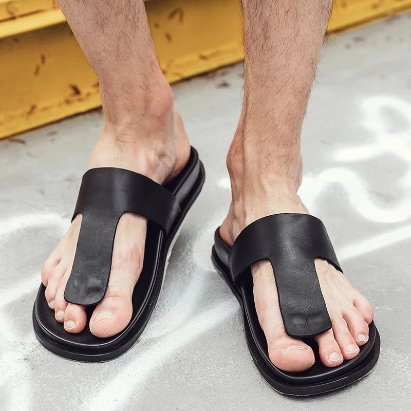 Men Leather Beach Summer Sandals Flip Flops British Beach Shoes Holiday Slippers