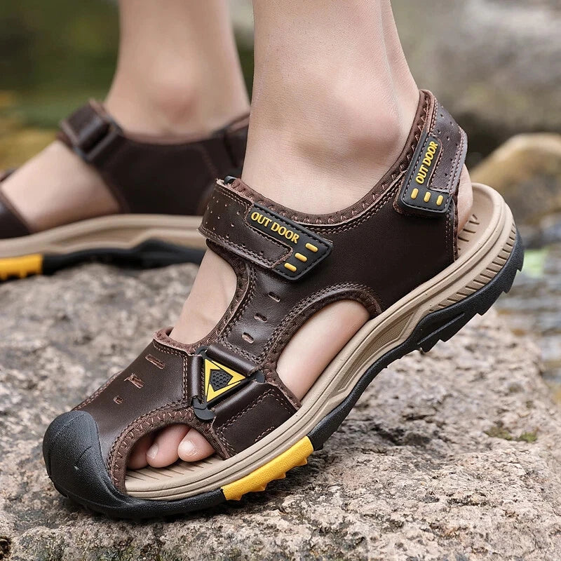 Summer Beach Men's Sandals Leather Outdoor Non-slip Wading Shoes Casual Slippers