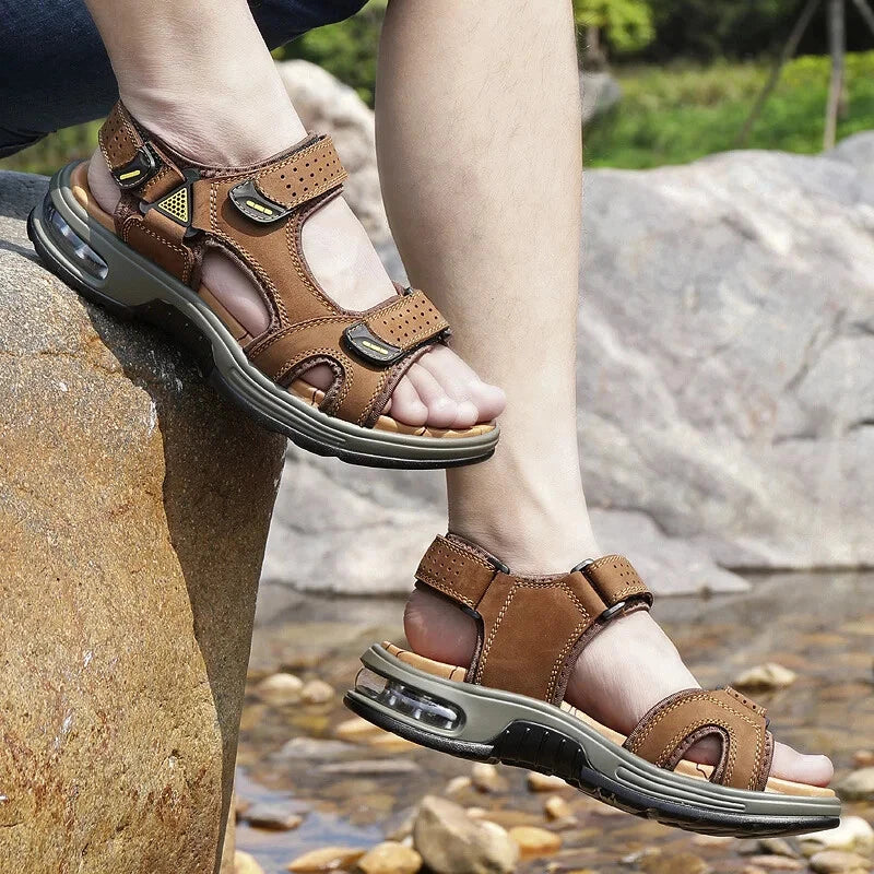 Summer Comfortable Men's Sandals Leather Breathable Slippers Outdoor Beach Shoes