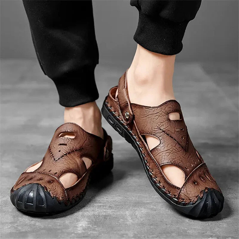 Men Soft Breathable Leather Sandals Light Outdoor Casual Slippers Summer Shoes