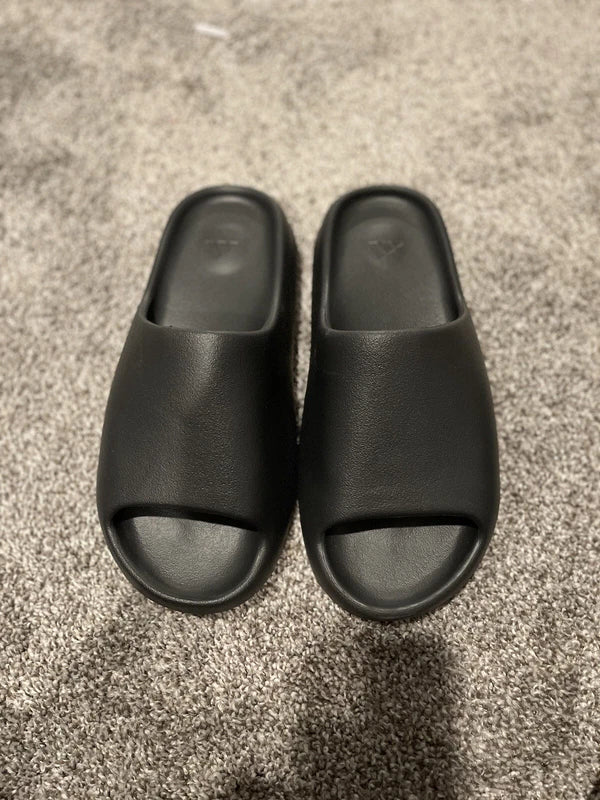 Adidas Yeezy Slide Onyx Size 8