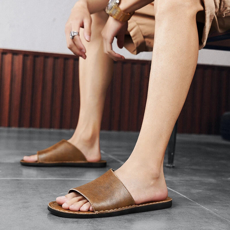 Men Casual Leather Sandals Refreshing Summer Beach Slippers Slides Outdoor Shoes