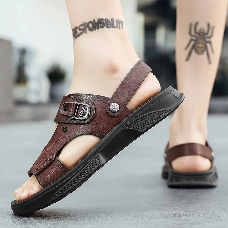 Summer Men's Sandals Breathable Non-Slip Outdoor Slippers Soft Sole Beach Shoes