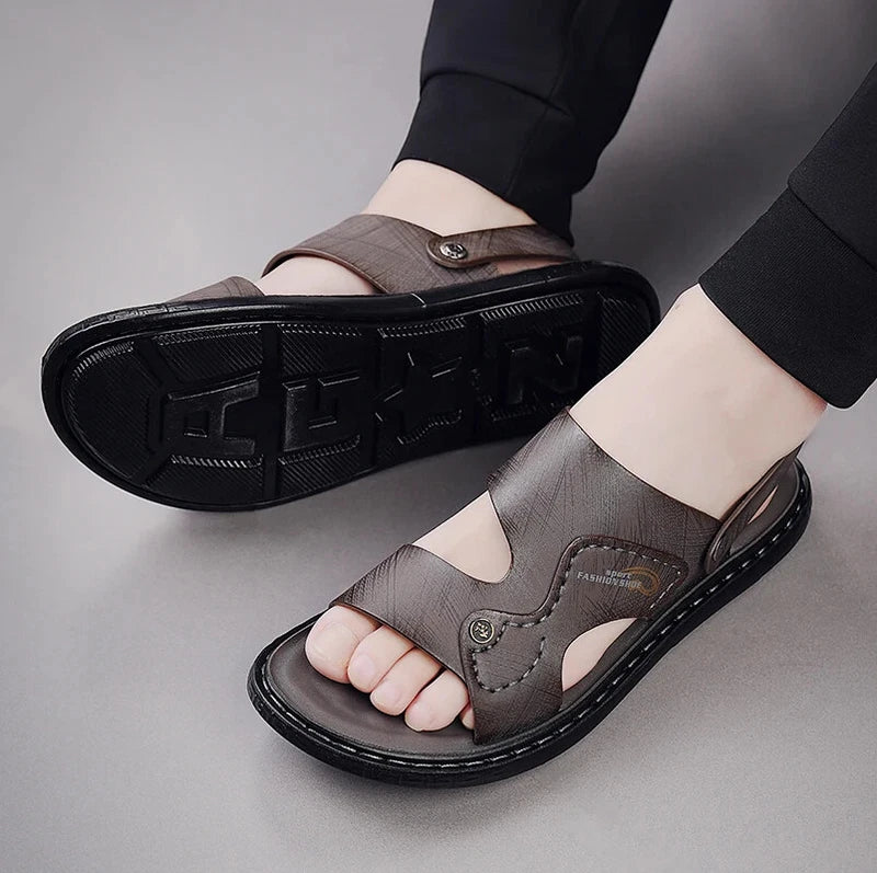 Classic Men Sandals Outdoor Handmade Slippers Lightweight Non Slip Beach Shoes