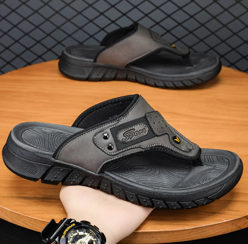 Men's Flip Flops Slippers Summer Outdoor Thick Soled Casual Beach Sandals Shoes