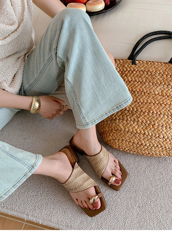 Womens Metal Buckle Slippers Summer Coarse Middle Heel Square Toe Beach Sandals