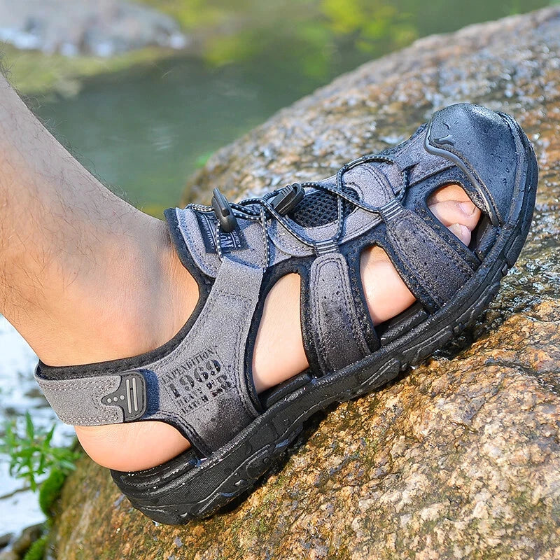 Male Casual Outdoor Sandals Summer Breathable Flat Beach Shoes Comfort Slippers